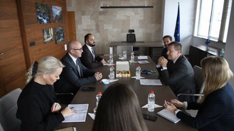 Rakić i Radojević na sastanku sa Suniogom