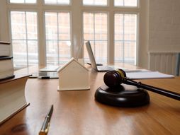 Šater, legalizacija