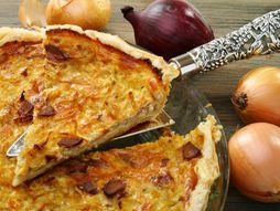 Pita sa lukom, tart, slano jelo, pita