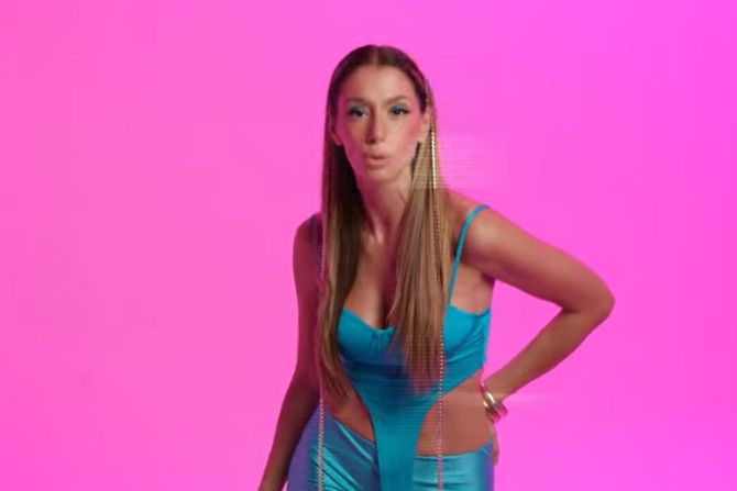Milica Popović Julija Milica Popović Julija