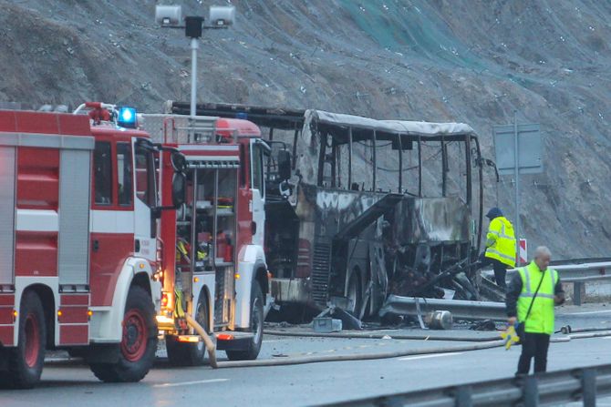 Bugarska zapalio se autobus 46 mrtvih Bulgaria Bush Crash