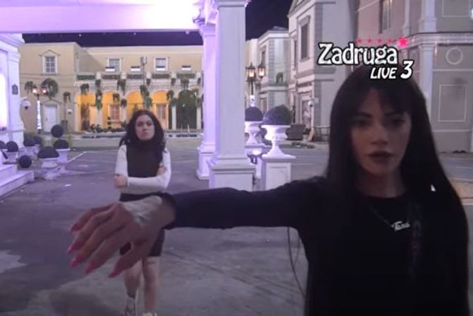Tara Simov Tara Simov