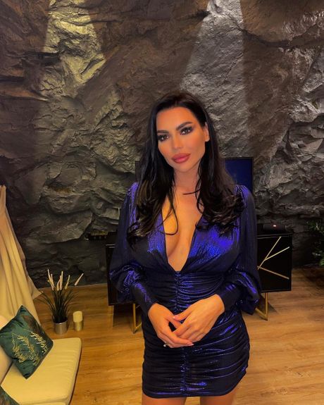 Helena Topalović Helena Topalović