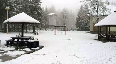 Divcibare,  Sneg veje na Divčibarama, formiran snežni pokrivač oko 30 centimetara