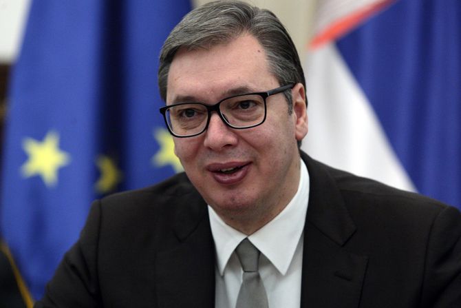 VUCIC DUSEK SASTANAK VUCIC DUSEK SASTANAK