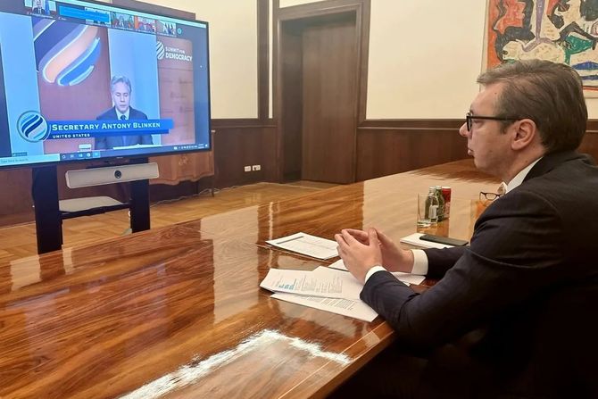 Aleksandar Vucic na poziv predsednika SUSA učestvuje na Samitu za demokratiju