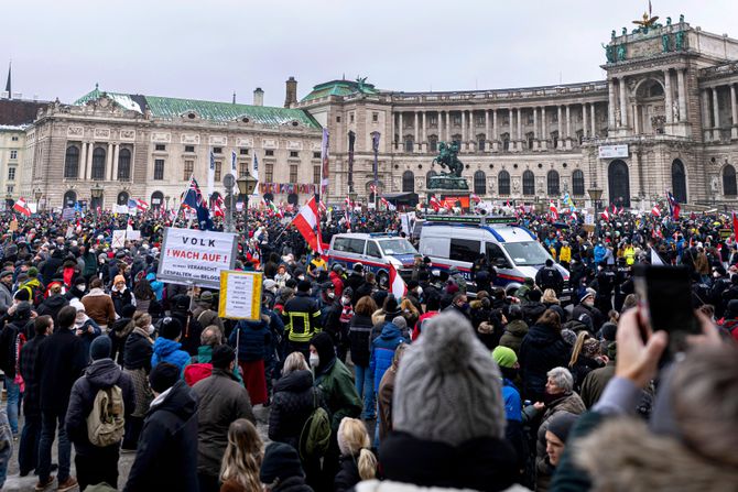 Austrija, Beč protesti protiv antikovid mera korona