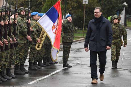 VOJSKA NIS VUCIC