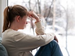 stres, tužna žena, depresija, anksioznost