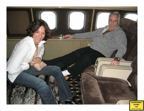 Jeffrey Epstein Ghislaine Maxwell Gislejn Maksvel Džefri Epstajn