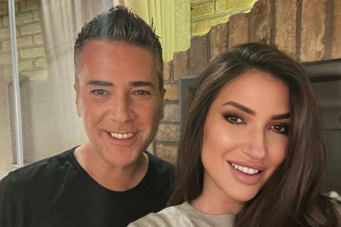 Željko Joksimović sa porodicom slava Željko Joksimović sa porodicom slava