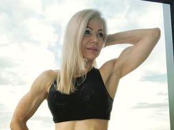 Lesley Maxwell  Celeb Coach