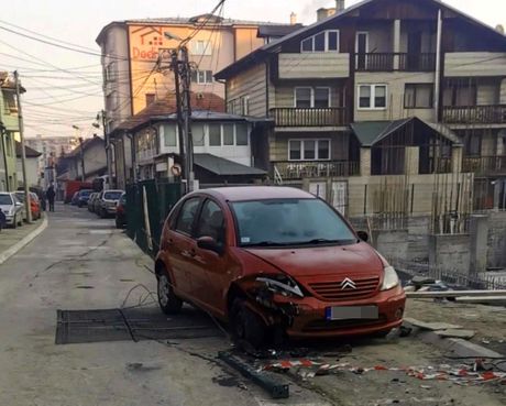 Hapšenje Novi Pazar uništena vozila automobili
