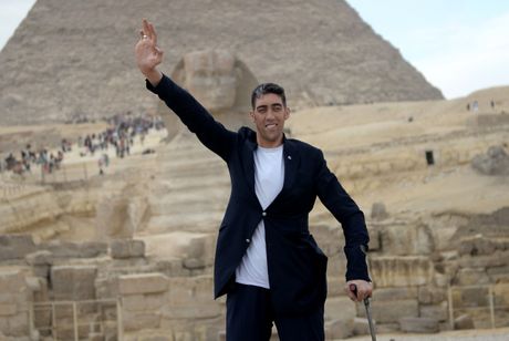 Najviši čovek na svetu Ginis rekord Sultan Kosen