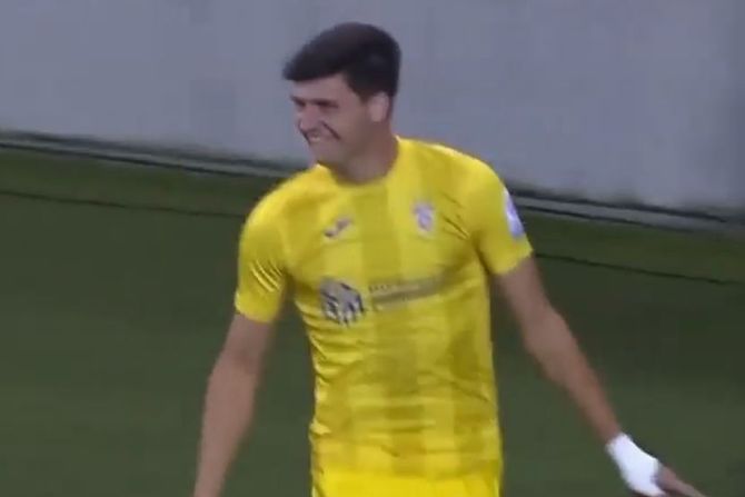 Sven Karić Sven Karić