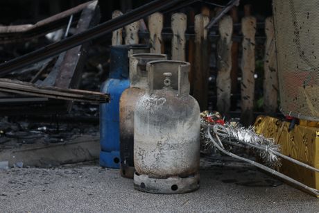 Požar, Restoran Košnica Novi Beograd, Dan Posle