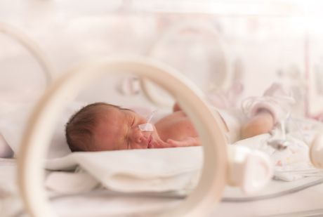 Prevremeno rođena beba, porodilište