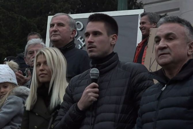 Novak Đoković, Srđan Đoković, protest, Skupština Srbije