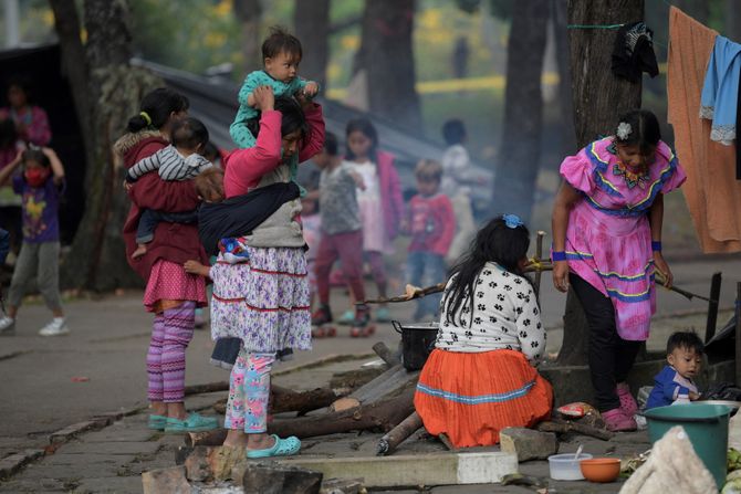 Bogota, Kolumbija, interno raseljena lica