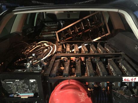 Vlasti u Prištini nastavljaju da plene uređaje za rudarenje kriptovaluta