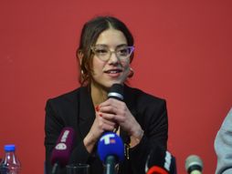 Zlatni dečko, Jovana Gavrilović