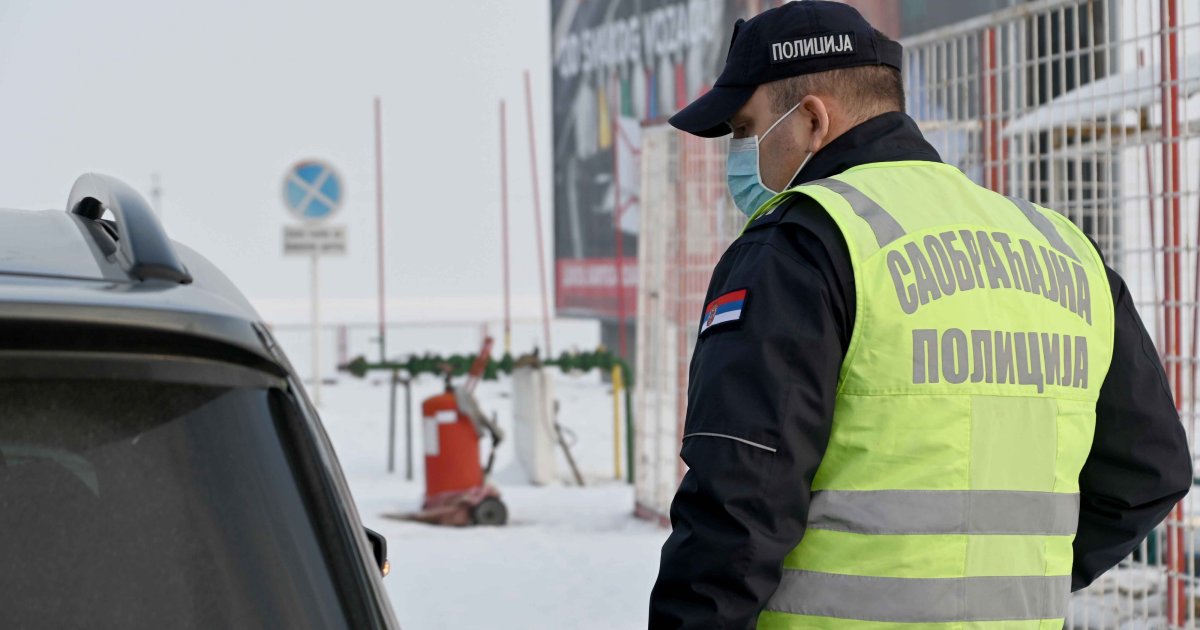 Sedmorica isključena iz saobraćaja u Sremskoj Mitrovici: Vozil bez vozačke, za jednim raspisana i poternica!