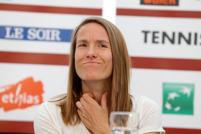 Žistin Enan, Justine Henin