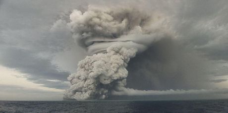 Tonga erupcija vulkana Tonga erupcija vulkana