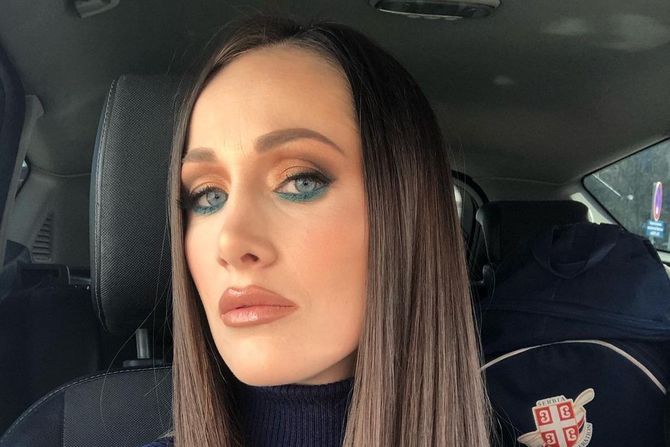 Bojana Jovanovski Petrović Bojana Jovanovski Petrović