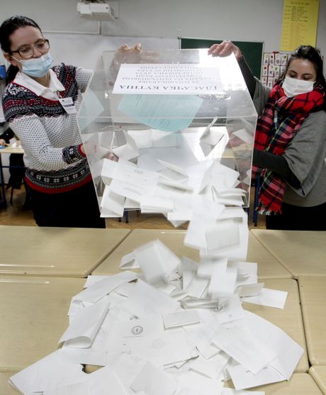 Referendum glasanje prebrojavanje glasova