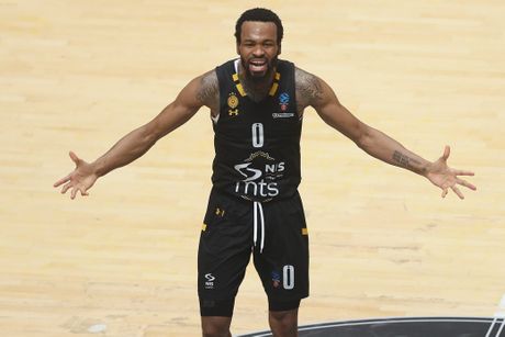 KK Partizan - KK Hamburg Tauers KK Partizan - KK Hamburg Tauers