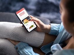 Dostava hrane online poručivanje aplikacija