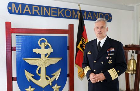 Komandat nemačke mornarice Viceadmiral Kaj-Ahim Šenebah, Kay-Achim Schönbach