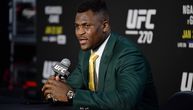 Bivši UFC šampion se oglasio nakon što je usmrtio devojku: "Nosim bol sa sobom..."