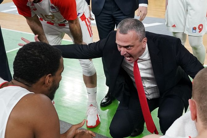 Dejan Radonjić, Ostin Holins, KK Crvena zvezda