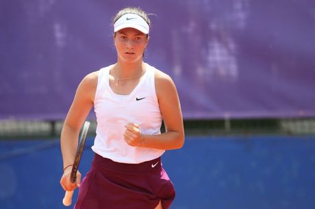 lola radivojević lola radivojević