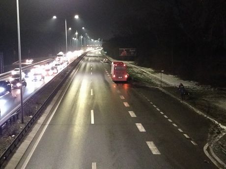 Saobraćaj nesreća telo autoput benzinska pumpa Zmaj Saobraćaj nesreća telo autoput benzinska pumpa Zmaj