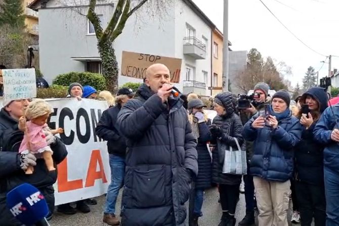 Zagreb, protest, korona mere