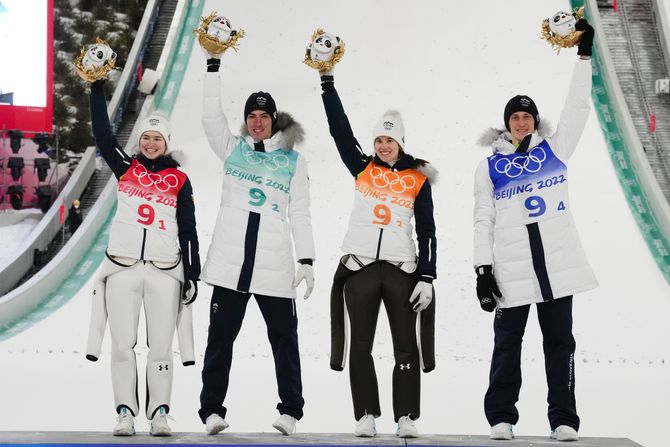 Ski-skakačice, Slovenija, Zimske olimpijske igre