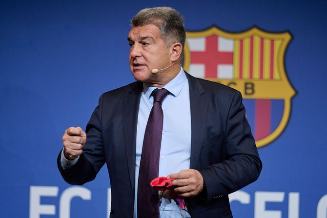 Đoan Laporta, FK Barselona