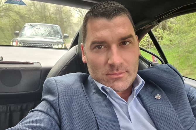 Vojkan Krstić Vojkan Krstić