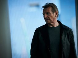 Lijam Nison, akcioni film Backlight, akcija