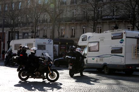 Pariz Francuska kamiondžije konvoj slobode