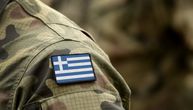 Talačka kriza u Grčkoj: Vojnik bacio šok bombu, pa zadržao i tukao komandanta