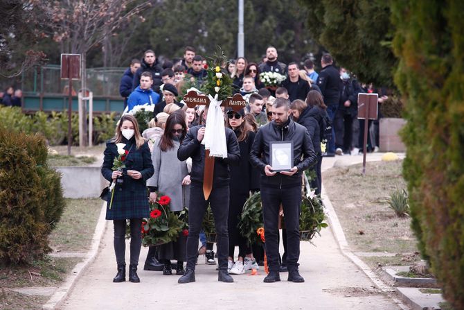 Sahrana Snežane Pantić