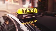 Taksista sa sekirčetom u rukama prišao "poršeu": Scena zabezeknula sve u Bulevaru kralja Aleksandra