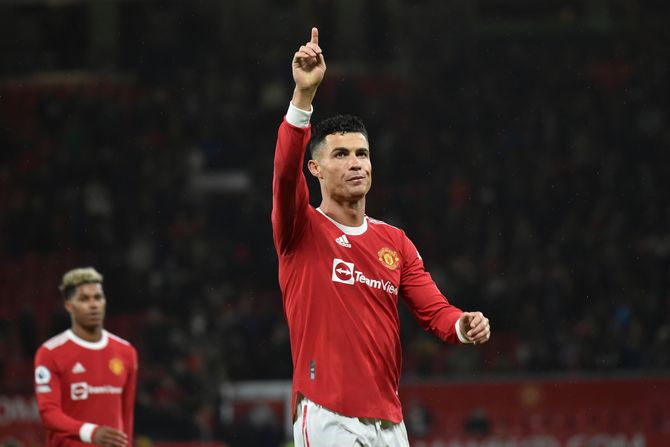 Kristiano Ronaldo Cristiano Kristiano Ronaldo Cristiano