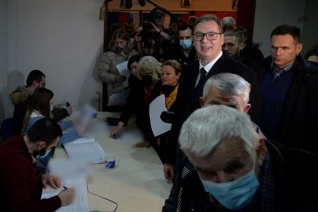 Aleksandar Vučić Borča potpisivanje izborne liste