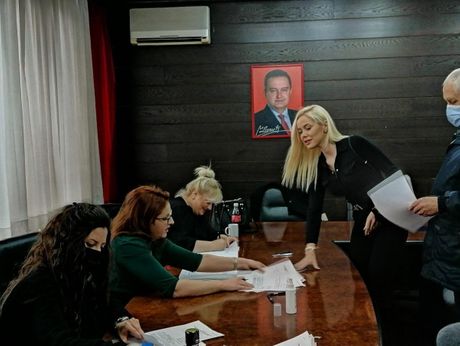 Ana Grozdanović SPS