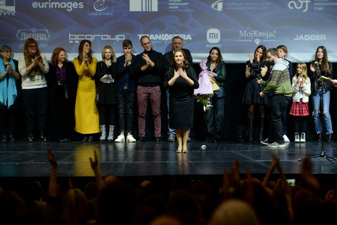 Premijera domaćeg filma “Leto kada sam naučila da letim”